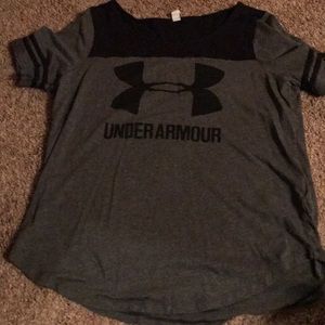 Women’s medium Under Armour T shirt